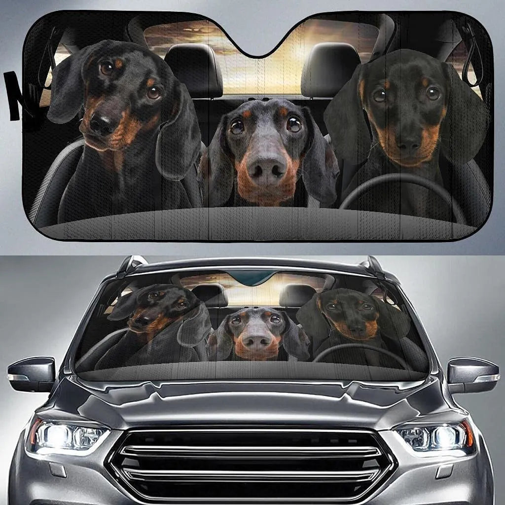 Car front snow protection cover with aluminium foil construction measuring 130 by 70 centimetres