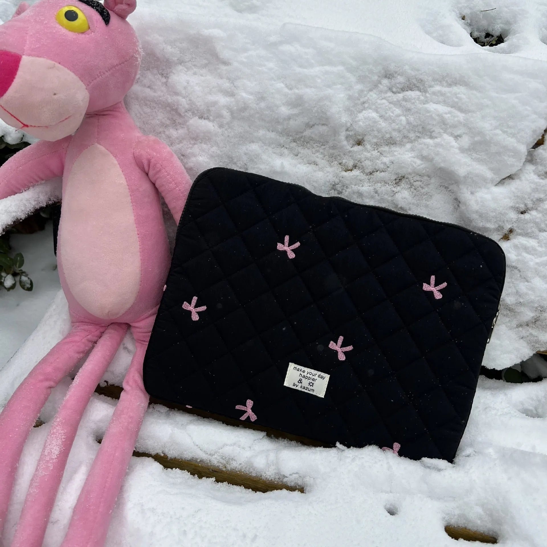Notebook storage bag with rhombus embroidery and bow decoration in nylon fabric