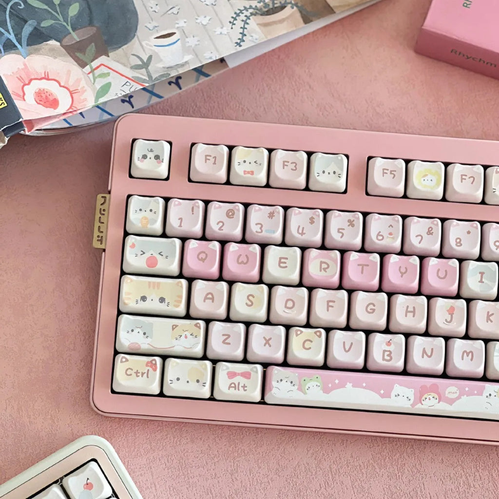 Complete 141-piece set of anime cat themed mechanical keyboard keycaps with five-sided sublimation printing.