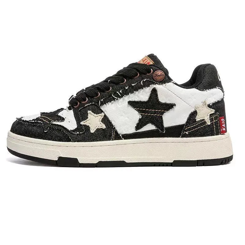 Leather platform running shoes in West Lake dragon well tea colour with round toe and lace-up closure