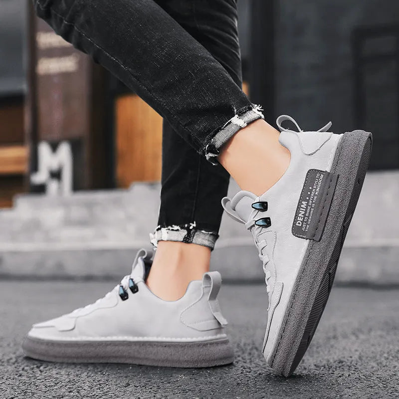 Men's casual board shoes black microfiber upper low top rubber sole flat heel sneakers