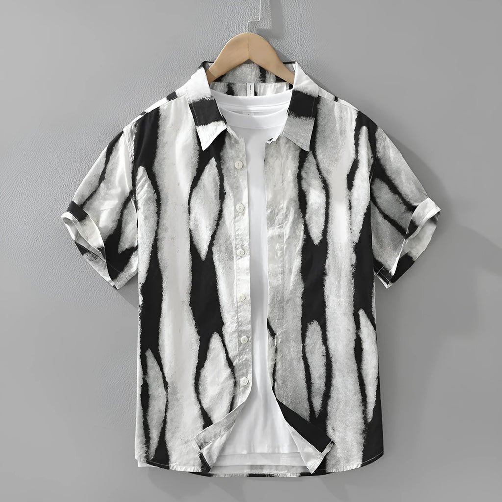 Retro striped short sleeve shirt in pure cotton, shown in black and brown, with a loose cardigan fit.