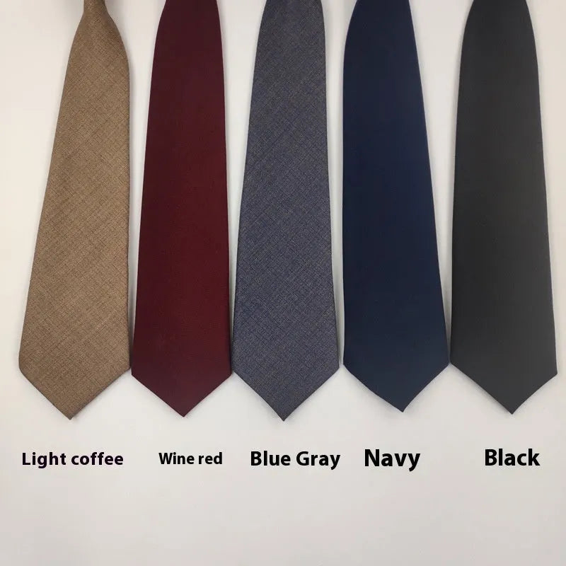 Men's solid colour cotton bow tie in arrow style measuring 35x7cm