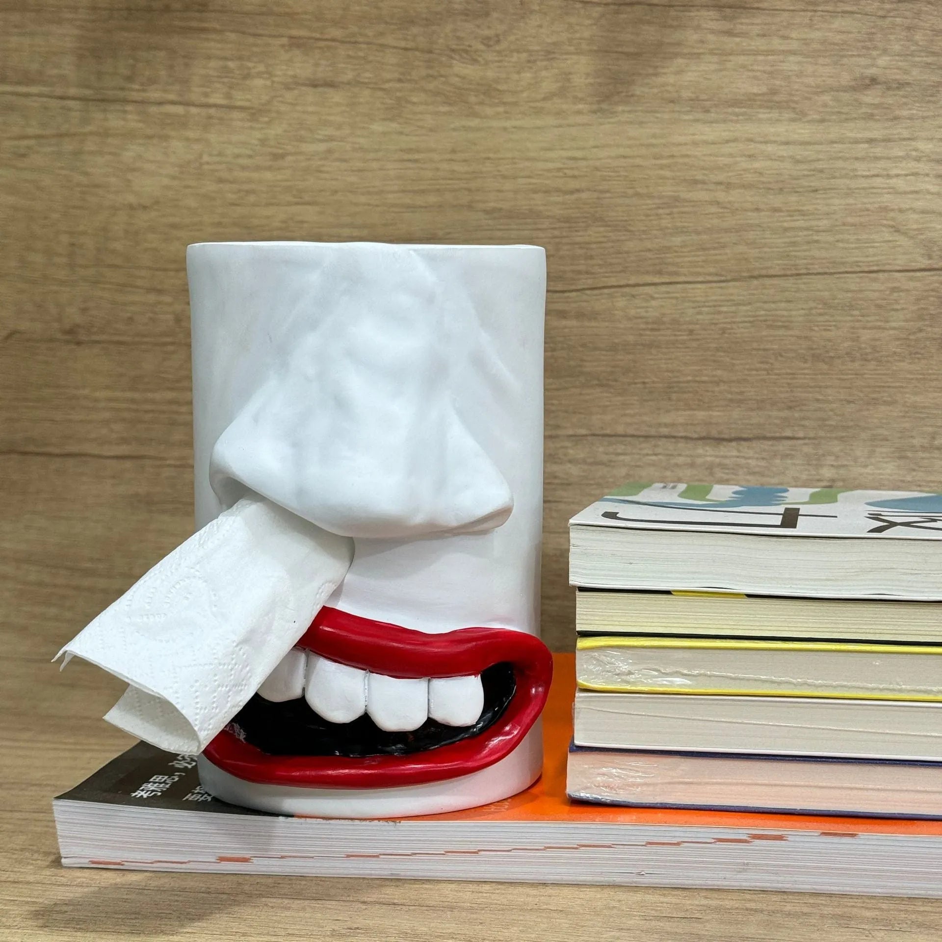 American style funny tissue paper holder resin desktop ornament measuring 8.5 by 14.6 centimetres.