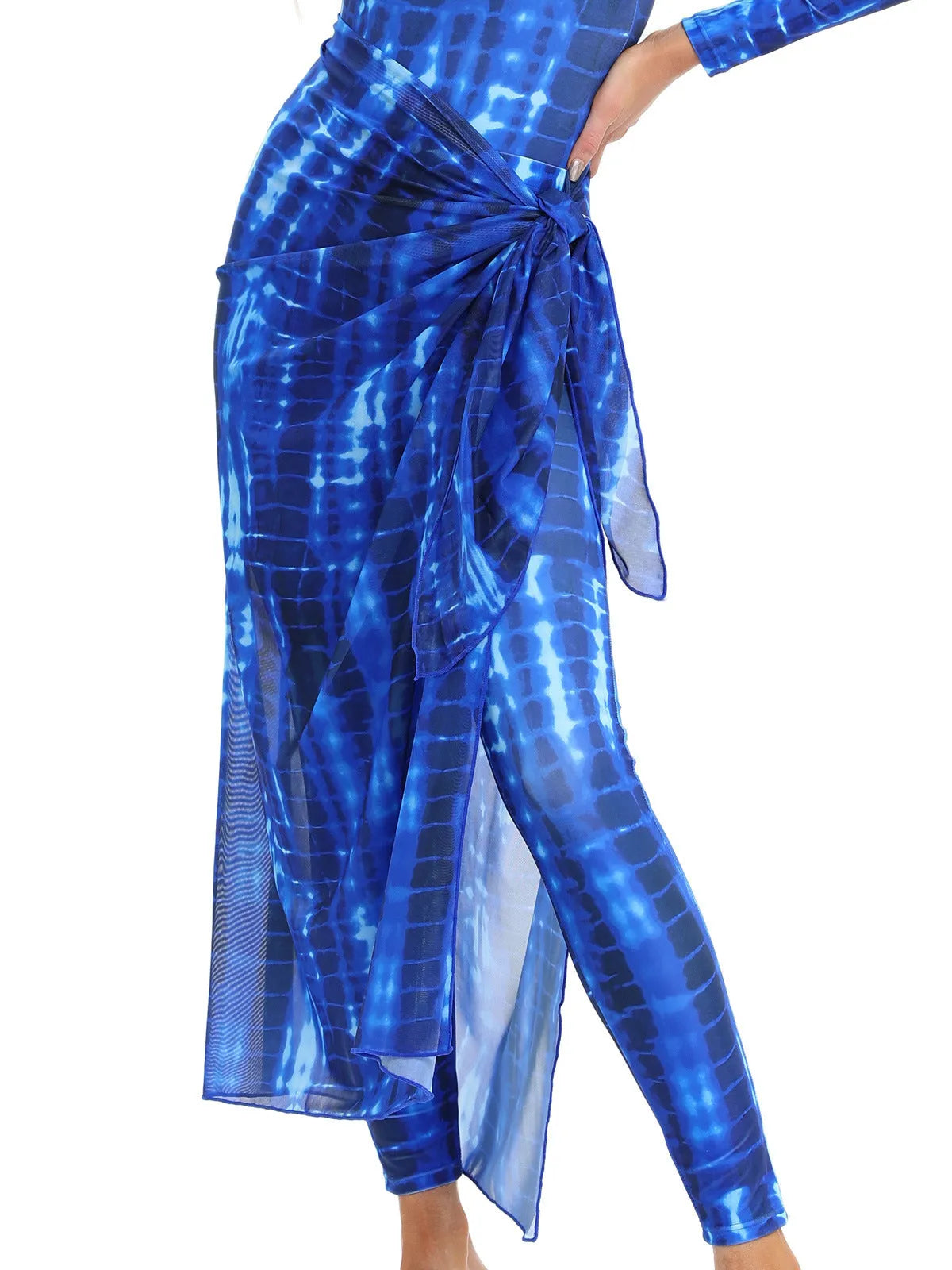 Conservative swimsuit three-piece set with apron in fresh pattern design