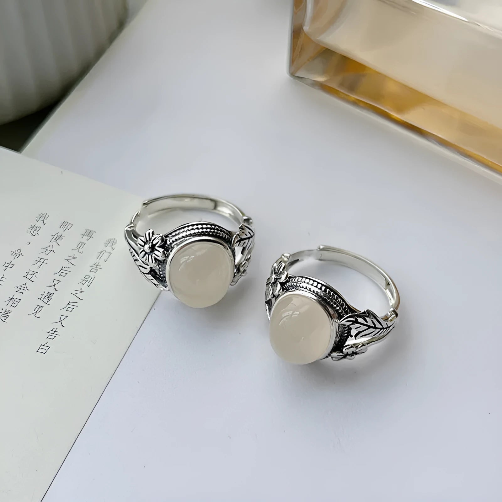 Adjustable copper vintage ring with U-shaped open mouth design and imitation white chalcedony stone