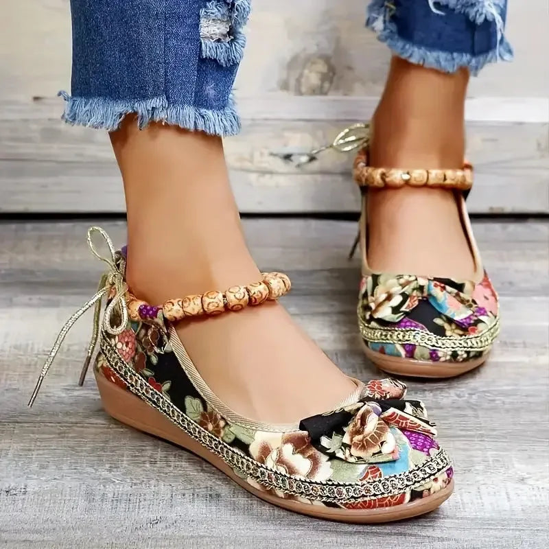 Women's plus size ethnic platform sandals with elastic band fastening and cloth upper