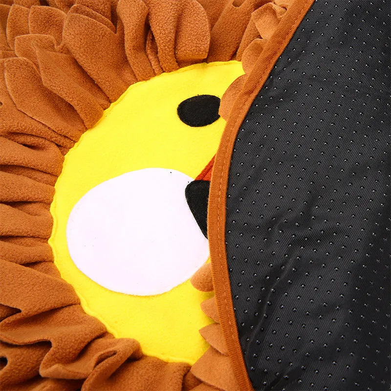 Brown Lion Sniffing Pad blanket for dogs and cats with textured Yizhiwen surface for hiding food.