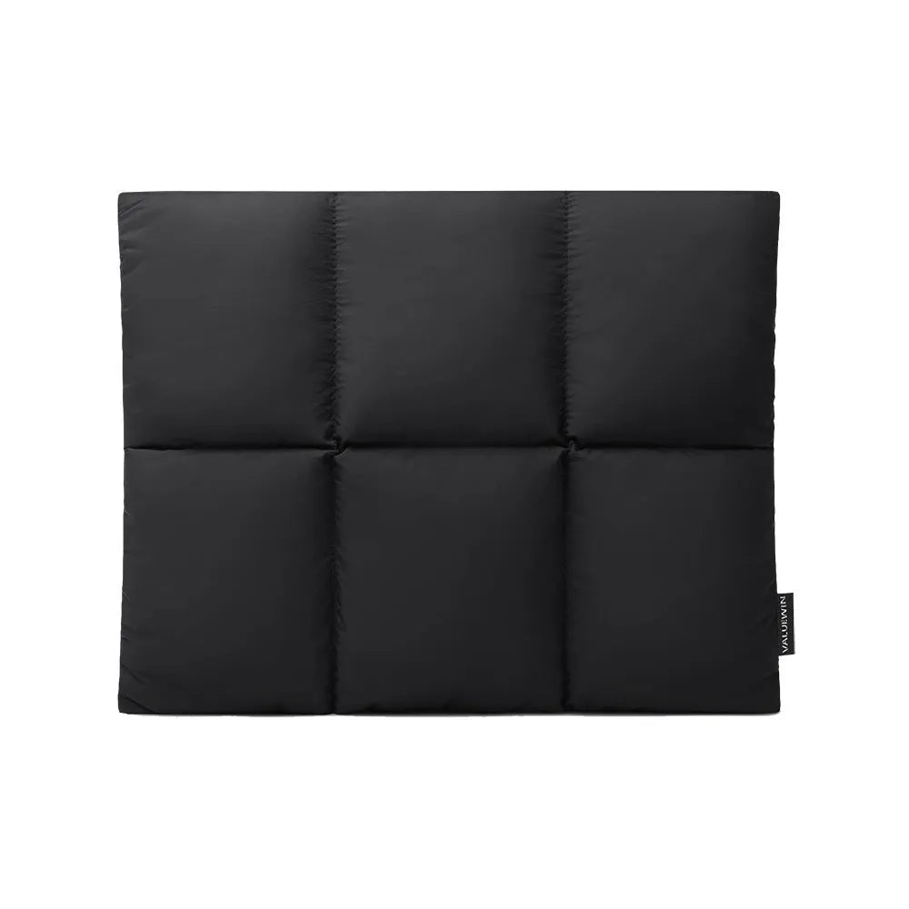 Soft fluffy polyester laptop sleeve in European retro style for 13-15.6 inch laptops