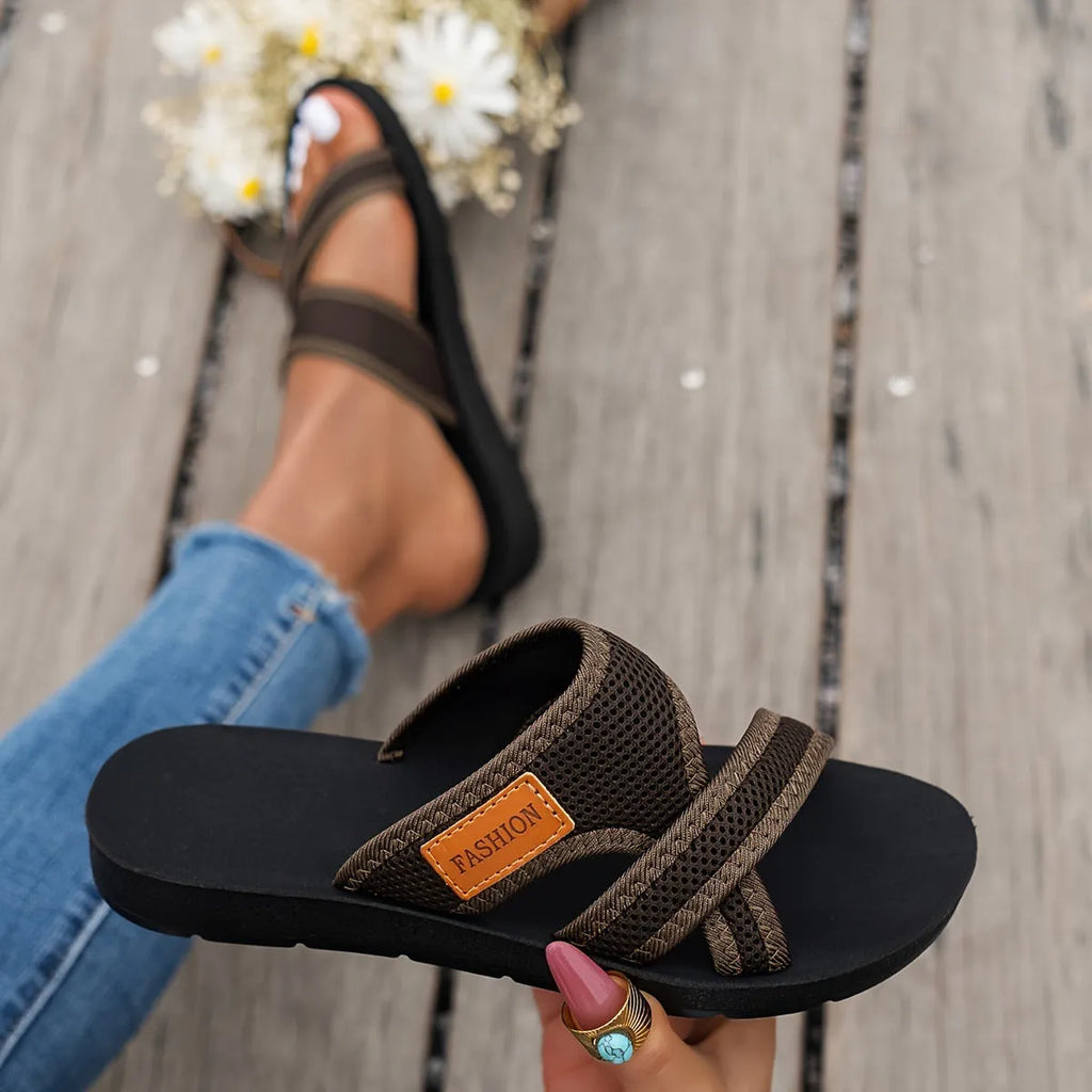Summer outdoor women's breathable mesh slippers in black with plastic sole