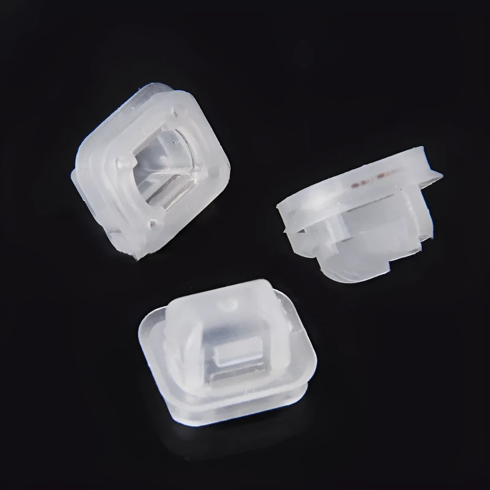 Transparent plastic interior fastener clips for BMW E39 and E38 vehicles