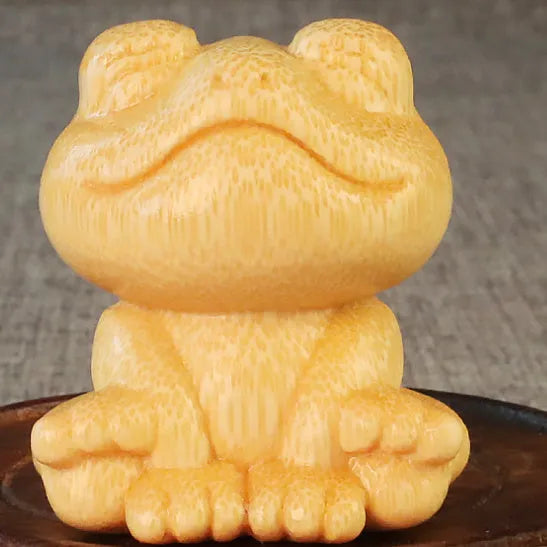 Smiling frog bamboo carving ornament with cartoon style, 5cm height solid wood decoration