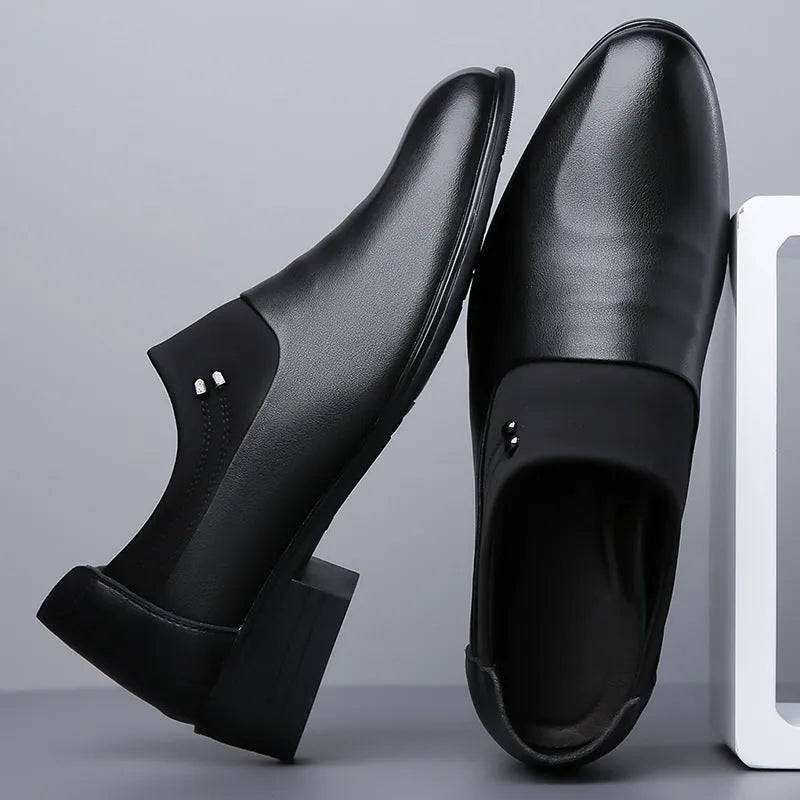 Men's business leather pointed toe pumps in white with low-top PU upper and rubber sole