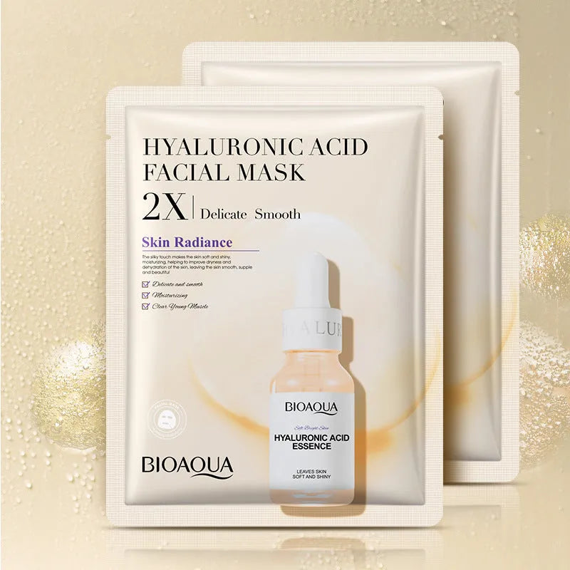 Single 30g collagen and hyaluronic acid gel sheet facial mask on a blue background.