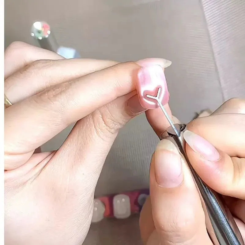 Manicure magnet set with cylindrical 9x30mm metal magnet and Y-shaped bracket for cat eye gel nail polish