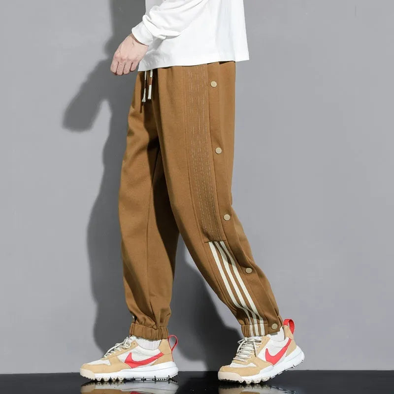 Men's cotton blend sweatpants with high waist and belt in solid autumn colours