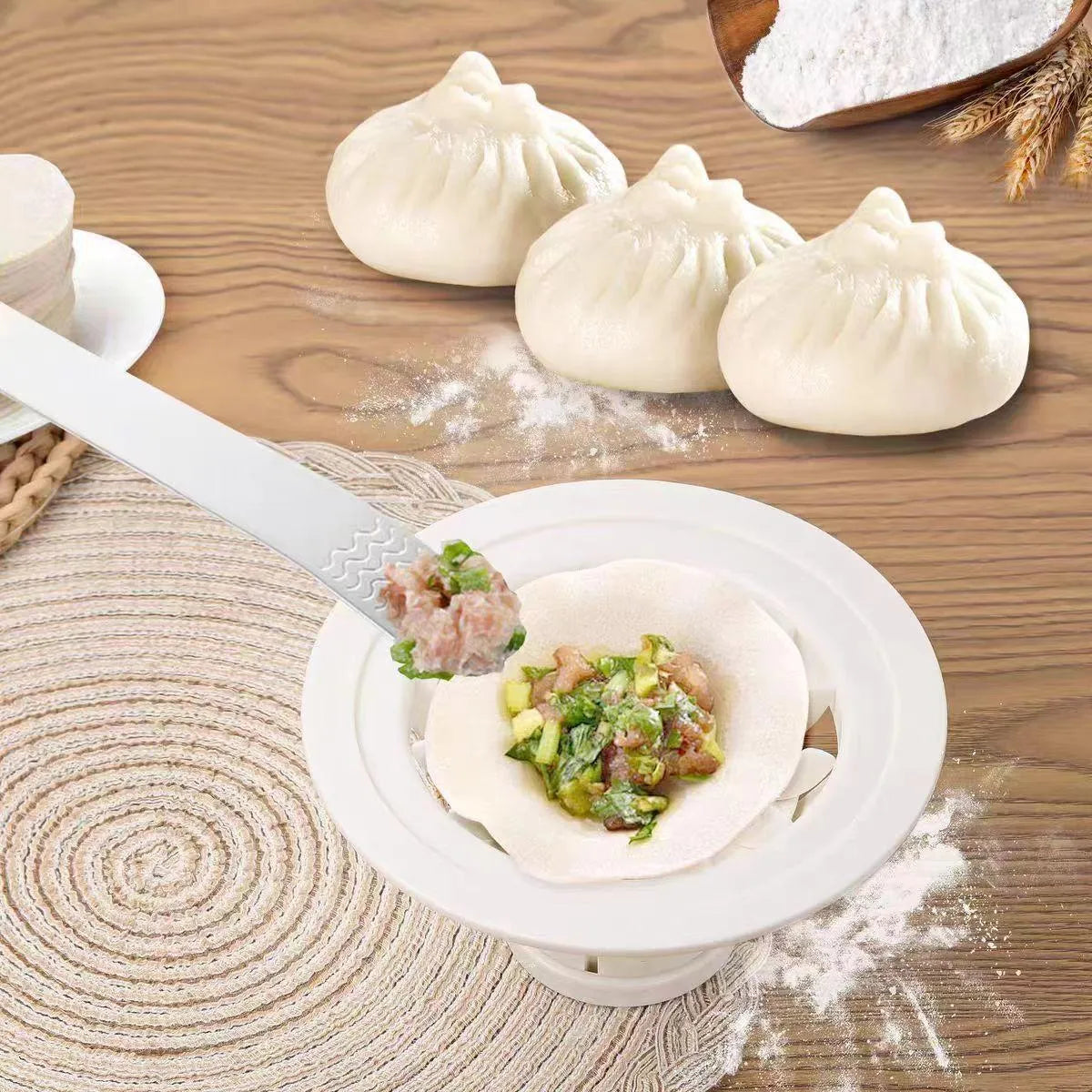Black Jinkali manual dumpling mould tool for shaping baozi and shaomai
