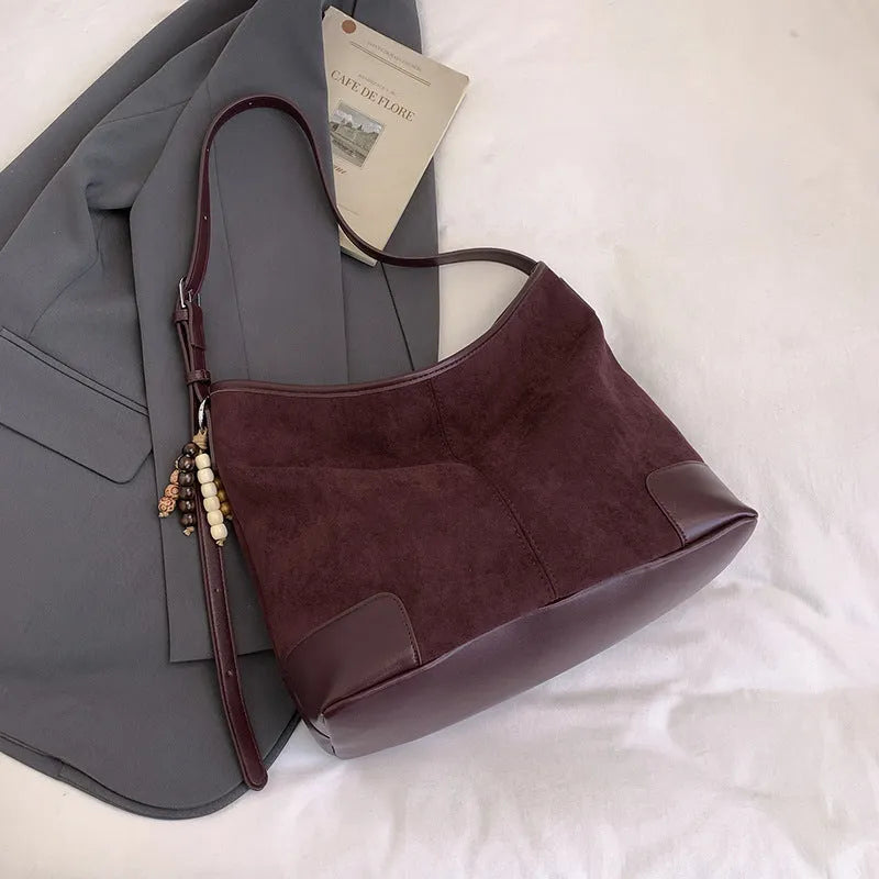 Women's PU leather large-capacity suede texture shoulder crossbody bag in brown with ribbon pendant, horizontal square shape, sandwich pocket