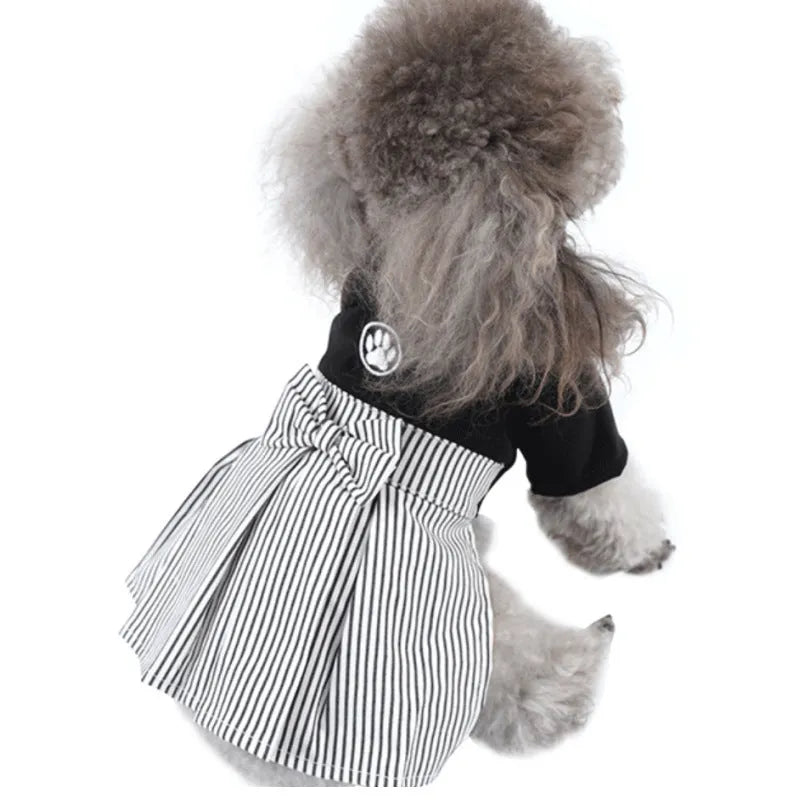 Thin cotton dog clothes for poodles in four-legged pants or skirt styles