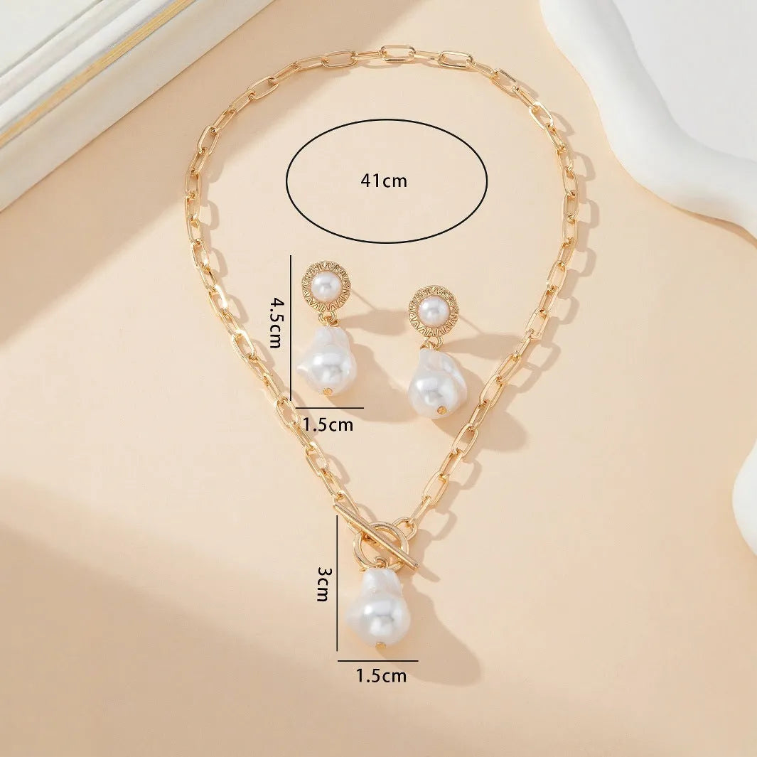 Gold retro baroque pearl necklace and earrings jewellery set