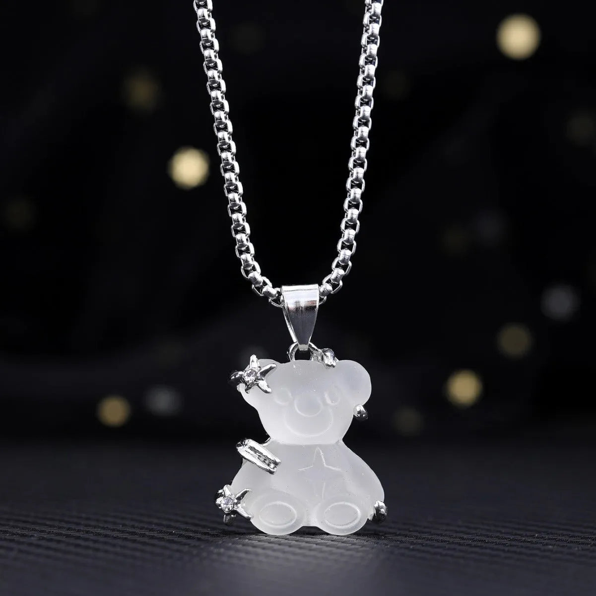 White K-color alloy bear pendant on titanium steel lock chain necklace