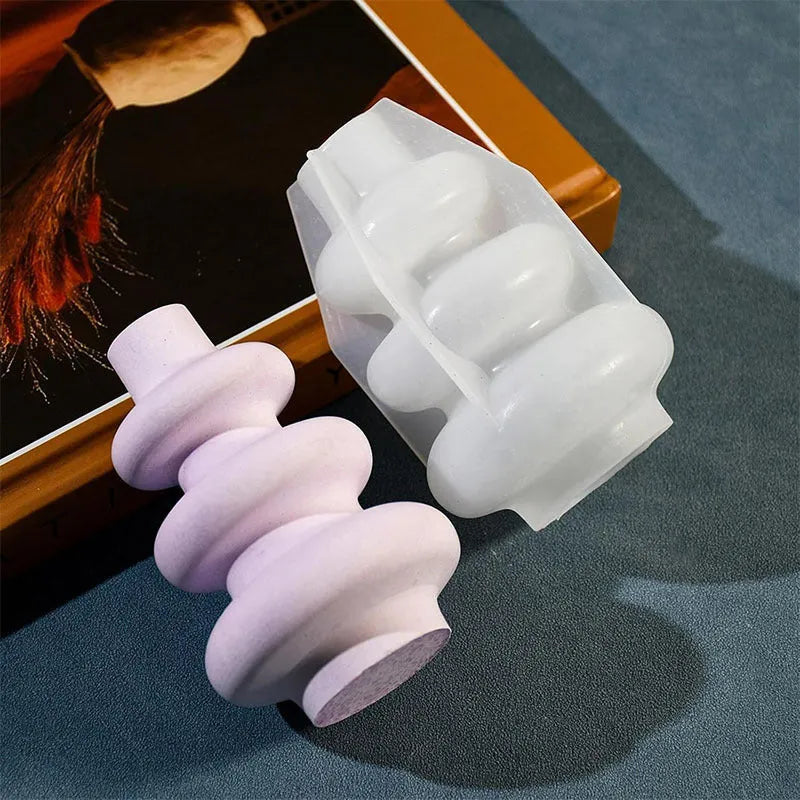 Silicone circle vase mould for cake decorating and resin crafts in two size options
