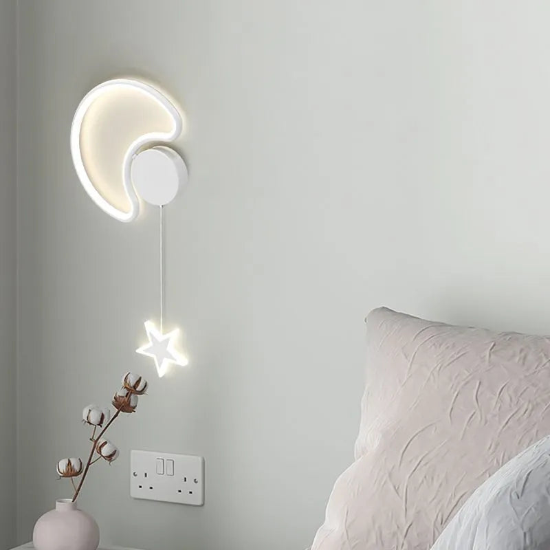 Cloud and star-shaped children's bedside wall lamp with LED lighting in black or white finish