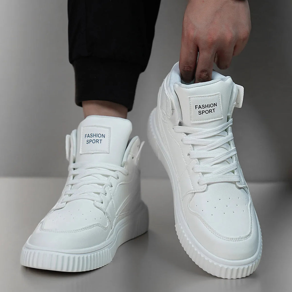 Men's white microfiber casual shoes with round-toe design for autumn and winter leisure wear
