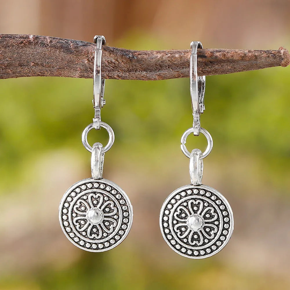 Round geometric retro earrings with distressed bohemian ethnic style in electroplated zinc alloy