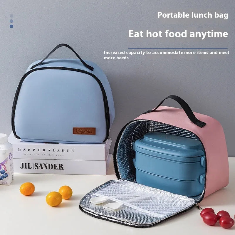 Insulated lunch box bag in textured cloth with large capacity for picnics and meals