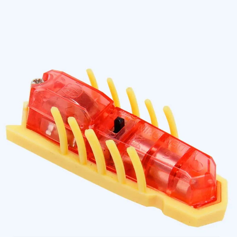 Electric bug cat toy in PVC with 12 angular legs and LR44 battery for random movement