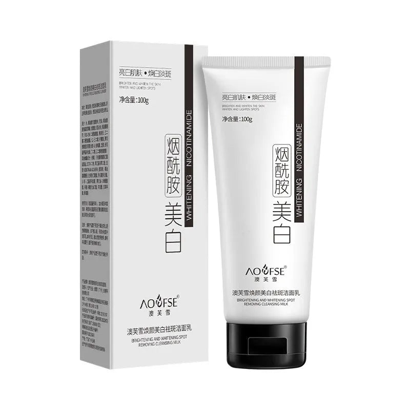 White whitening freckle removing facial cleanser bottle 100ml for pore cleansing