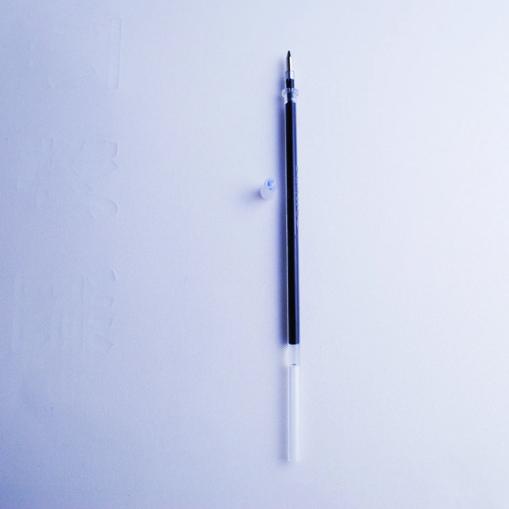 Blue ink automatic fading pen set with 0.5mm tip, eight refill cores, pole, and pen holder