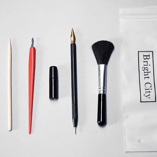 Scraping painting tool set with scratch pens, small scrapers, and white card paper for texture art