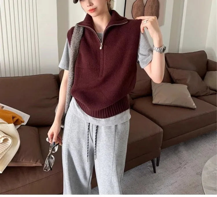 Retro half zip sleeveless knit vest in polyester mesh with 3D pattern