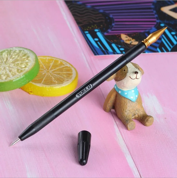 Scraping painting tool set with scratch pens, small scrapers, and white card paper for texture art