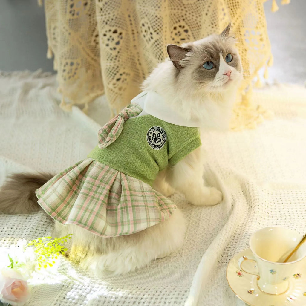 Tartan pattern pet skirt for small dogs and cats in Princess style with polyester construction