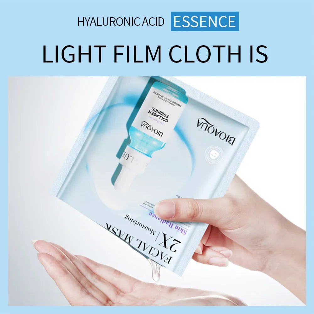 Single 30g collagen and hyaluronic acid gel sheet facial mask on a blue background.