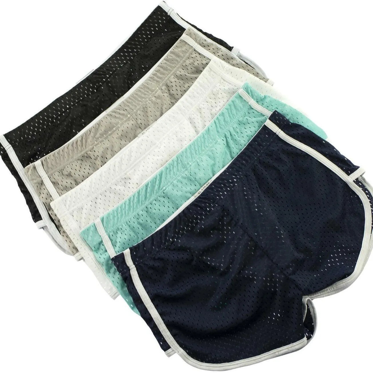 Men's cotton three-point boxer shorts in multiple colours on a mid waist