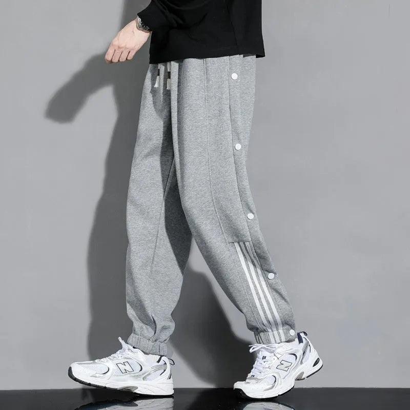 Men's cotton blend sweatpants with high waist and belt in solid autumn colours