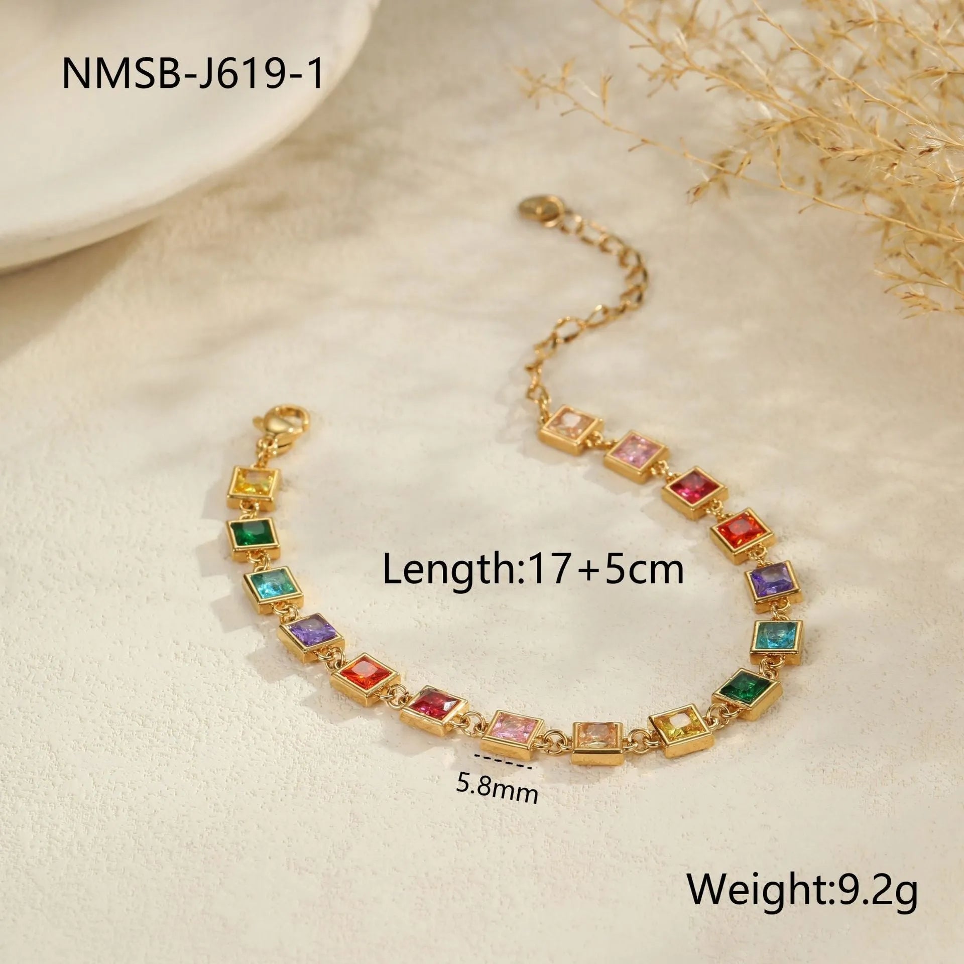 Geometric stainless steel women's bracelet with 18K electroplating in gold or silver colour