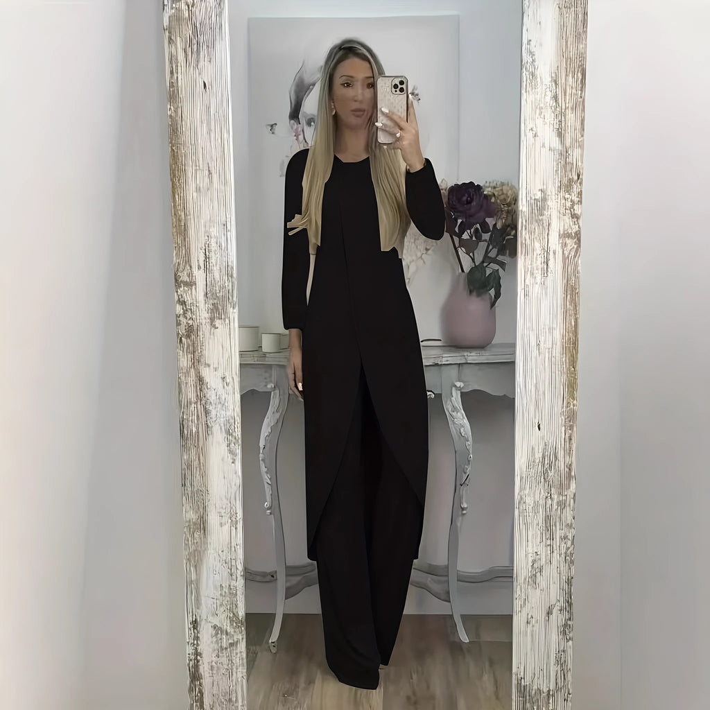 Casual loose-fitting long sleeve top and trousers lounge set in polyester.