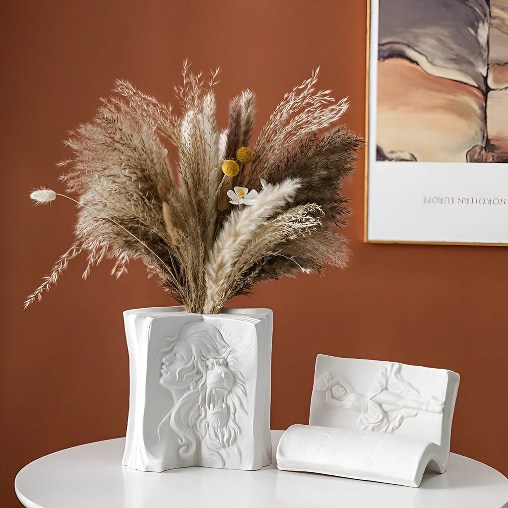 Ceramic book stand with glazed finish in decorative design for desktop storage