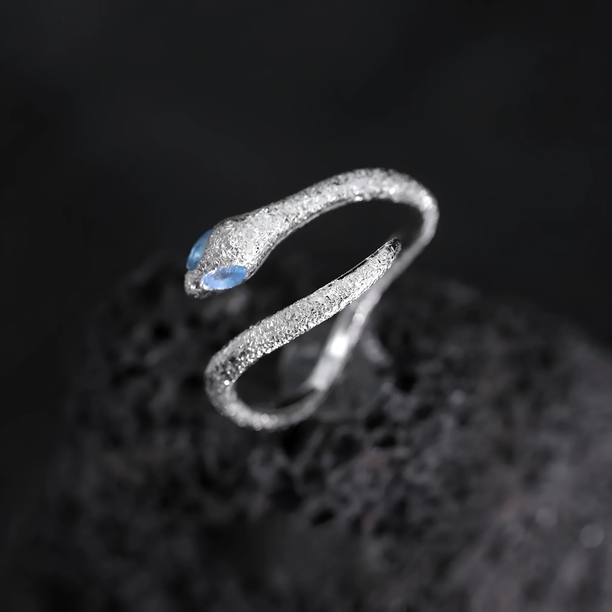 Women's adjustable silver snake ring with white gold electroplated finish