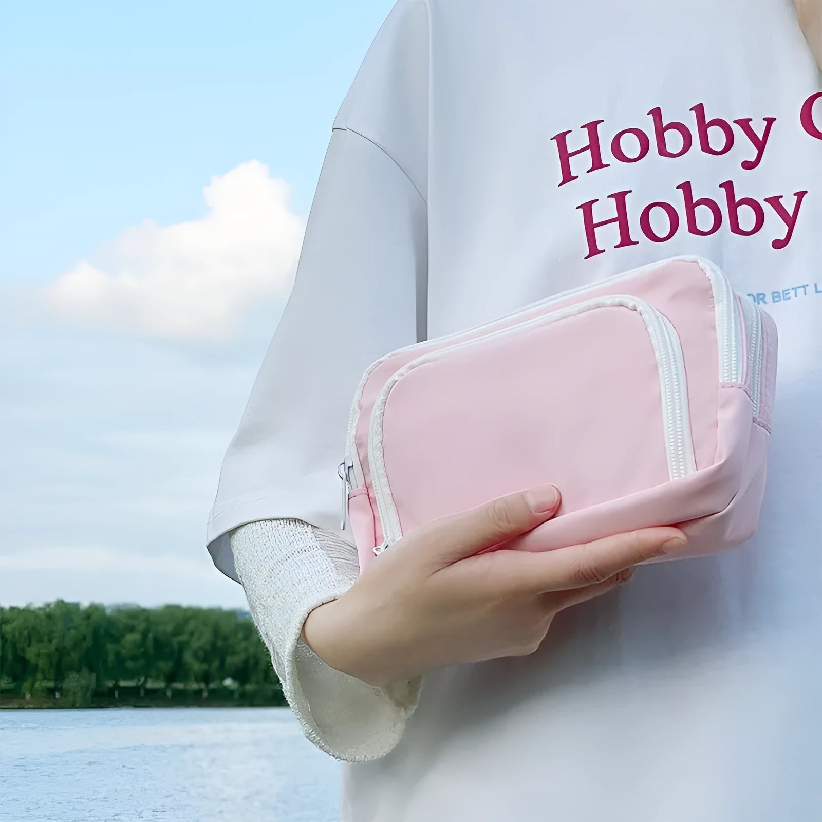 Double layer pencil case in blue, pink, cream, or green with gift handle, dimensions 215x135x85mm