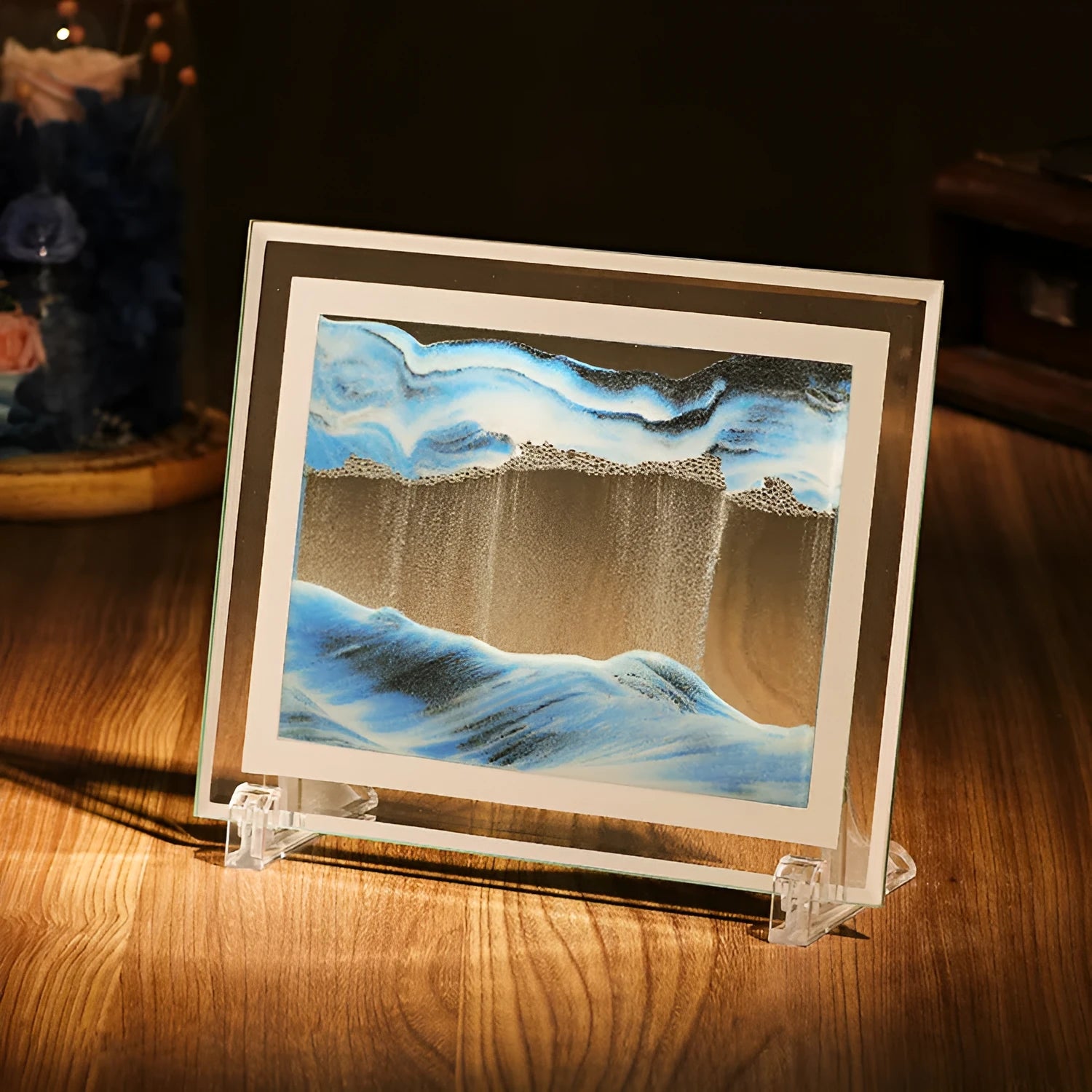 Geometric quicksand painting glass ornament in black and white colour combinations with polished surface