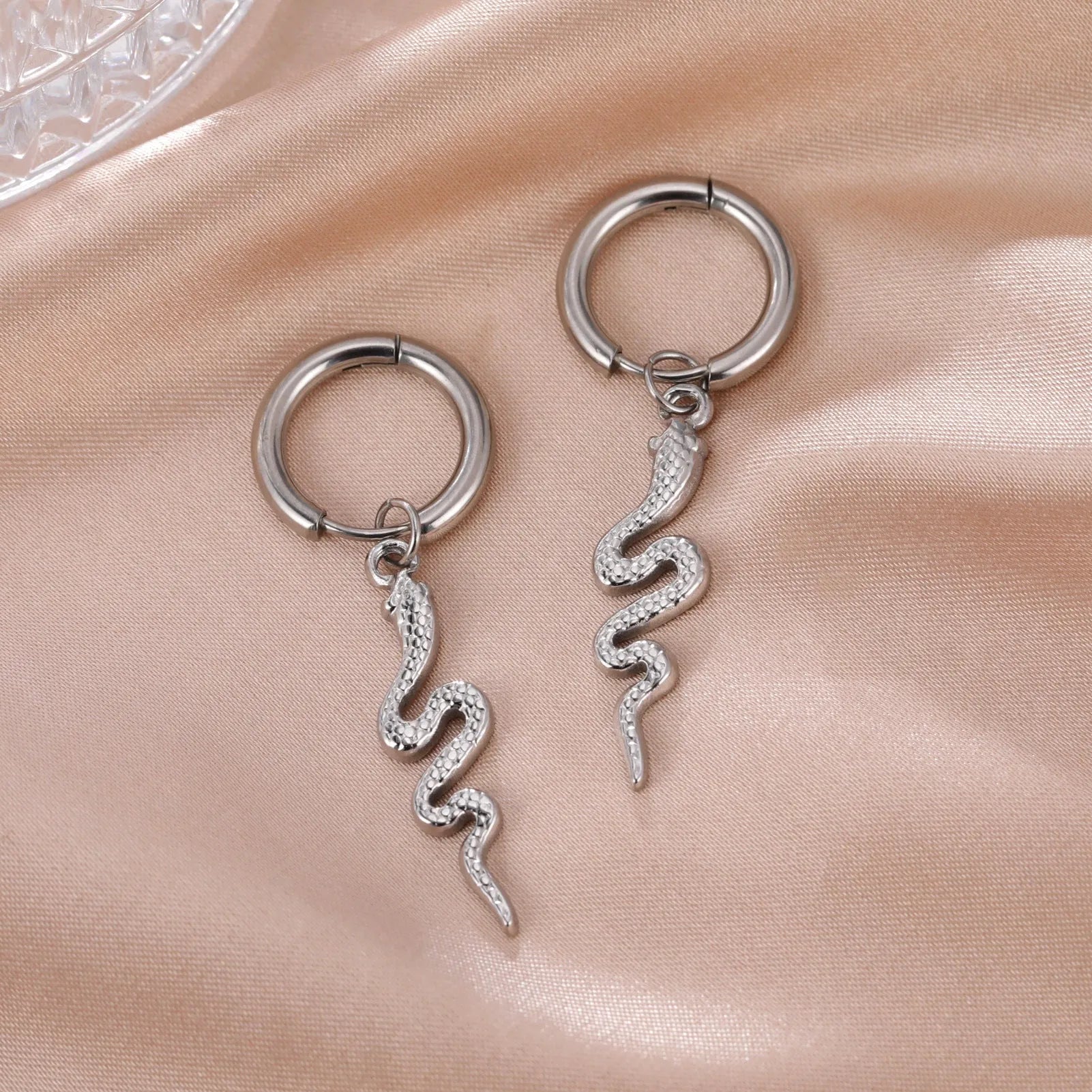 Gold plated stainless steel snake-shaped vintage clip-on earrings with Zodiac animal modelling