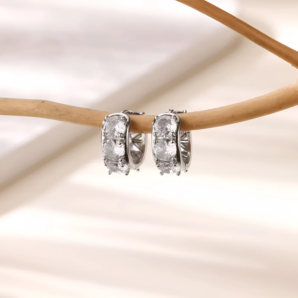 Stainless steel U-shaped women's clip earrings with inlaid zircon stones in E5772P colour.