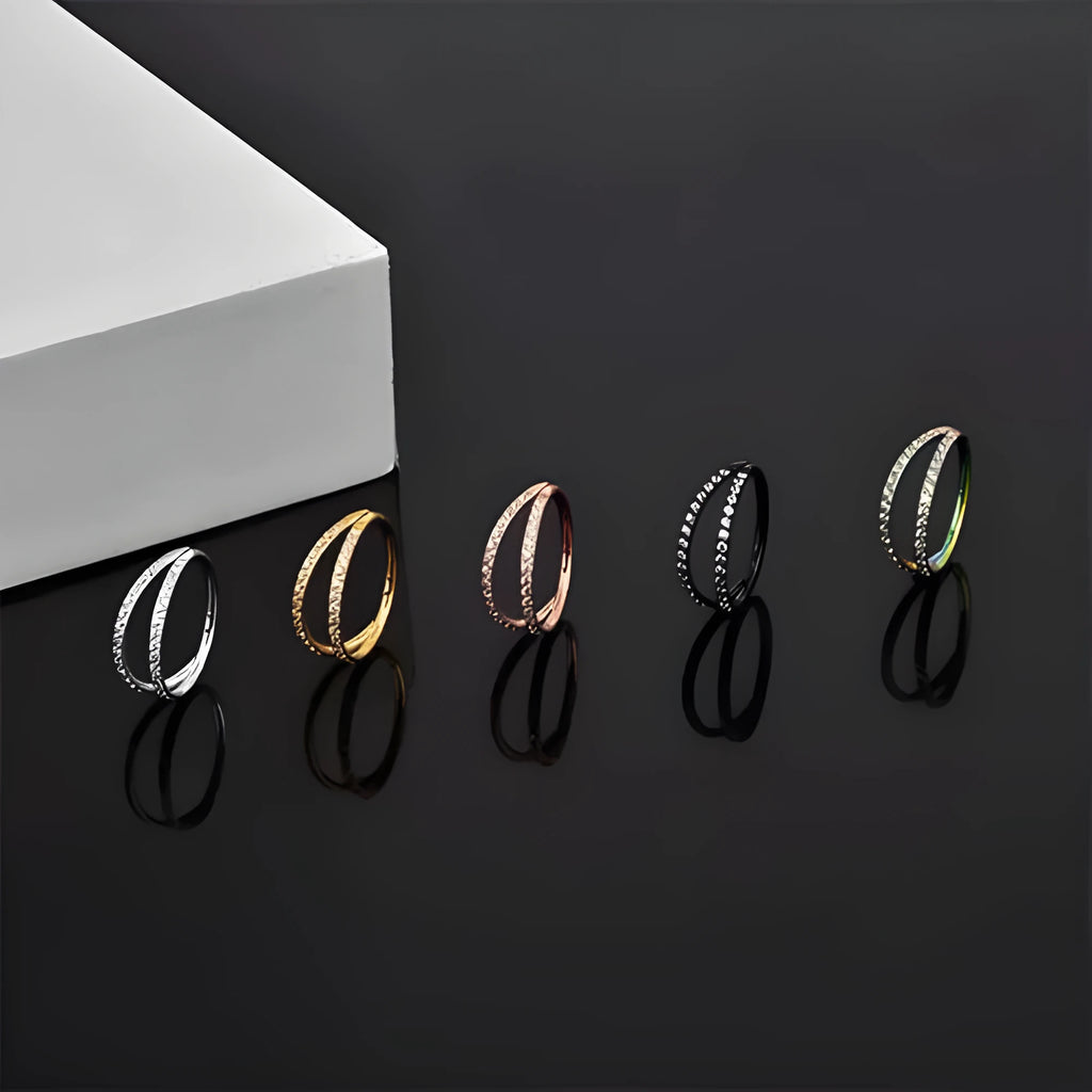 G23 titanium alloy lip and nose ring with zircon monoclinic diamond treatment in steel or gold colour options