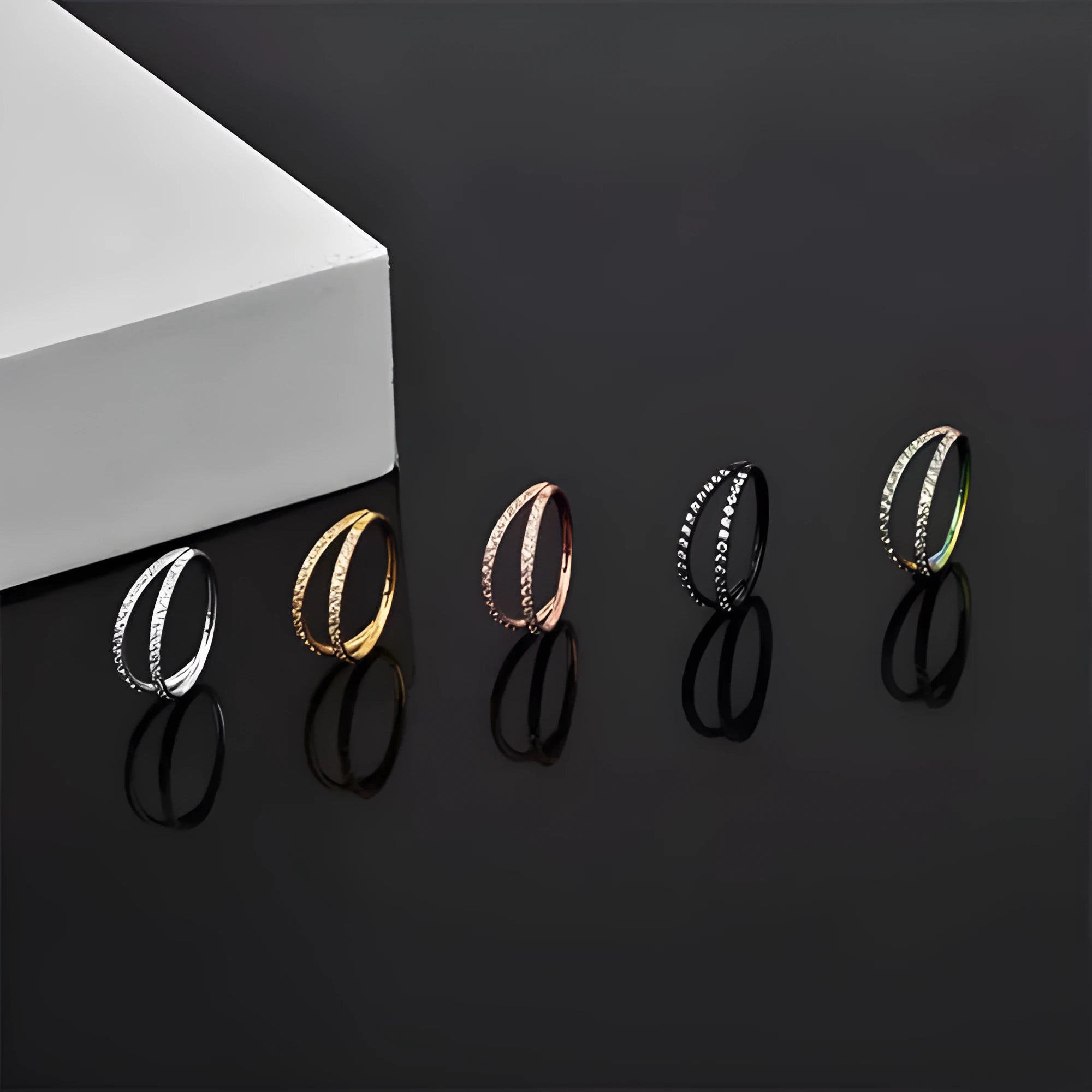 G23 titanium alloy lip and nose ring with zircon monoclinic diamond treatment in steel or gold colour options
